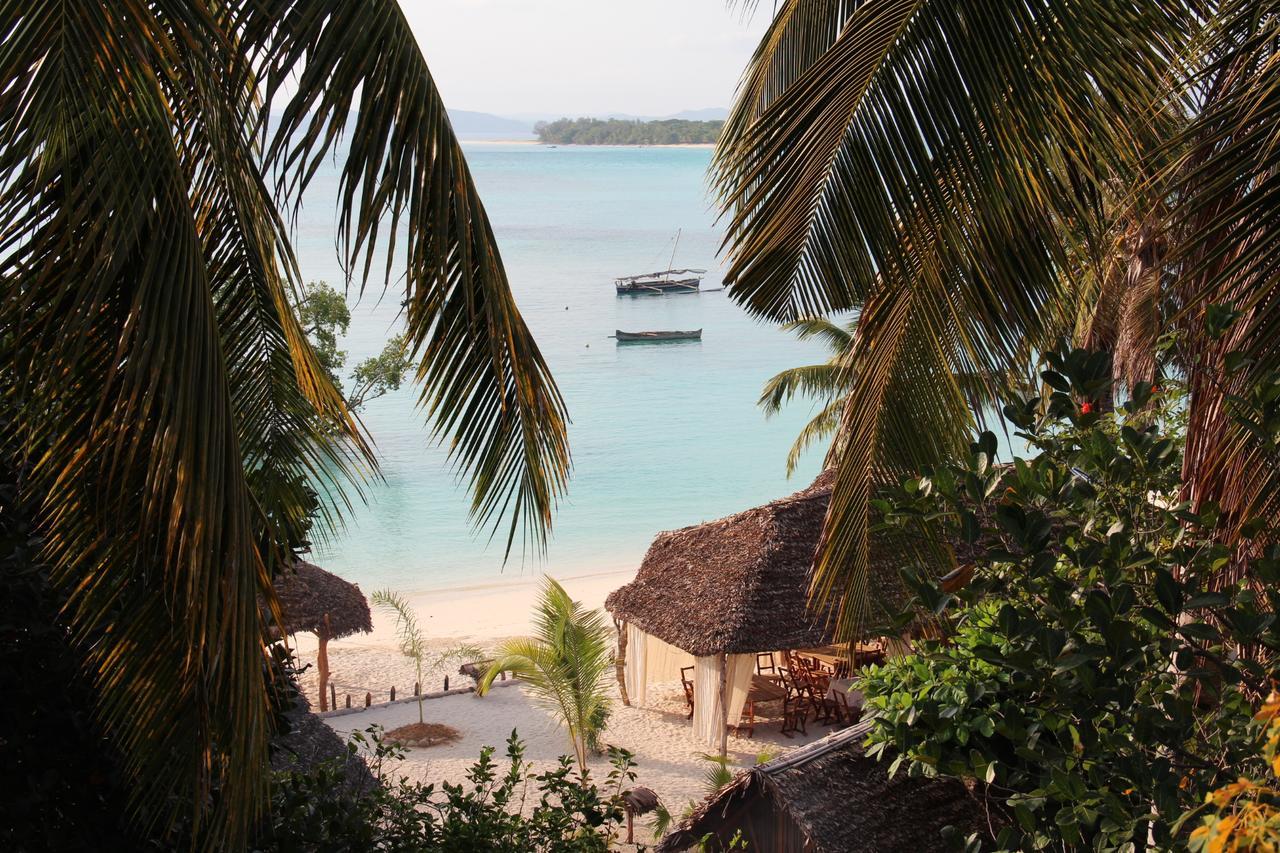 Le Zahir De L'Ile - Iranja Villa Nosy-Be Esterno foto