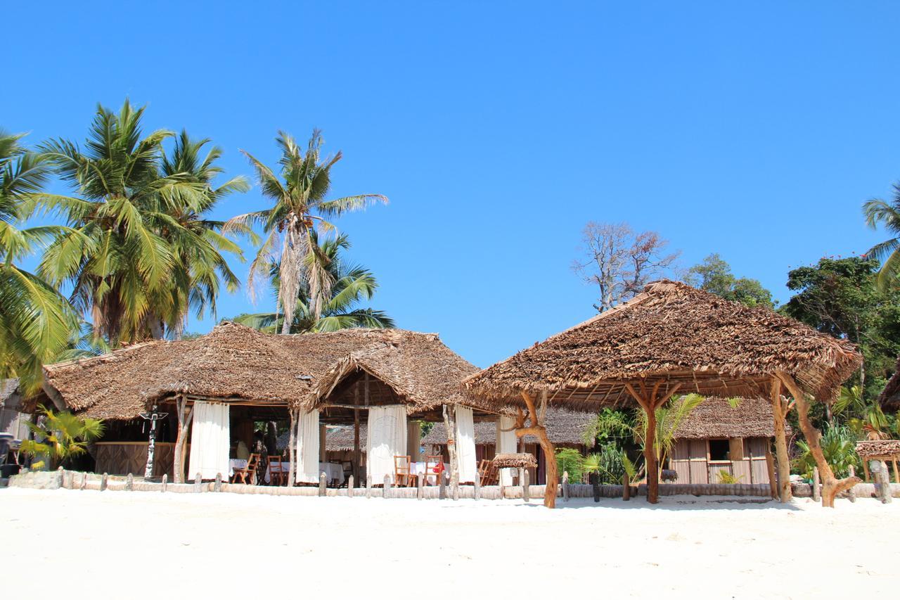 Le Zahir De L'Ile - Iranja Villa Nosy-Be Esterno foto